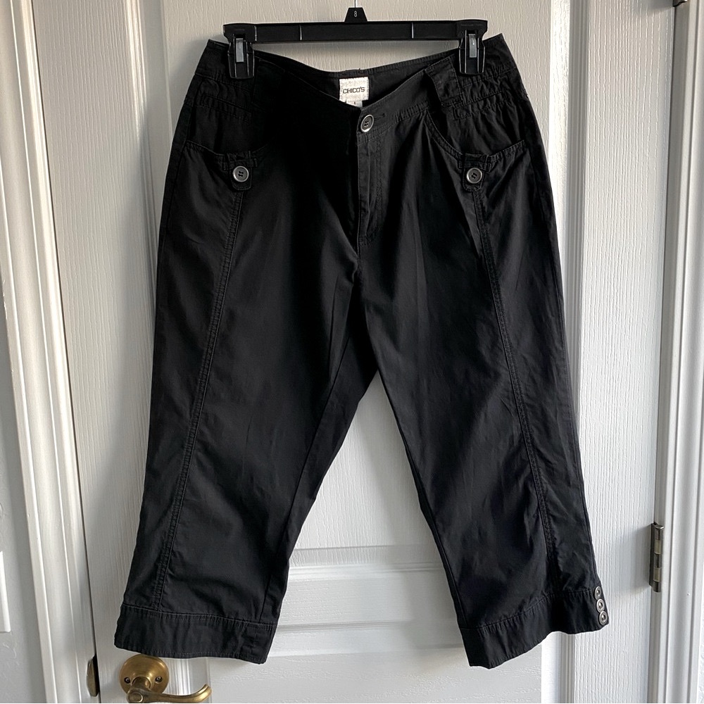Chico’s Capris Cropped Black Cargo Pants Size Chico’s 0.5 or Small (6)